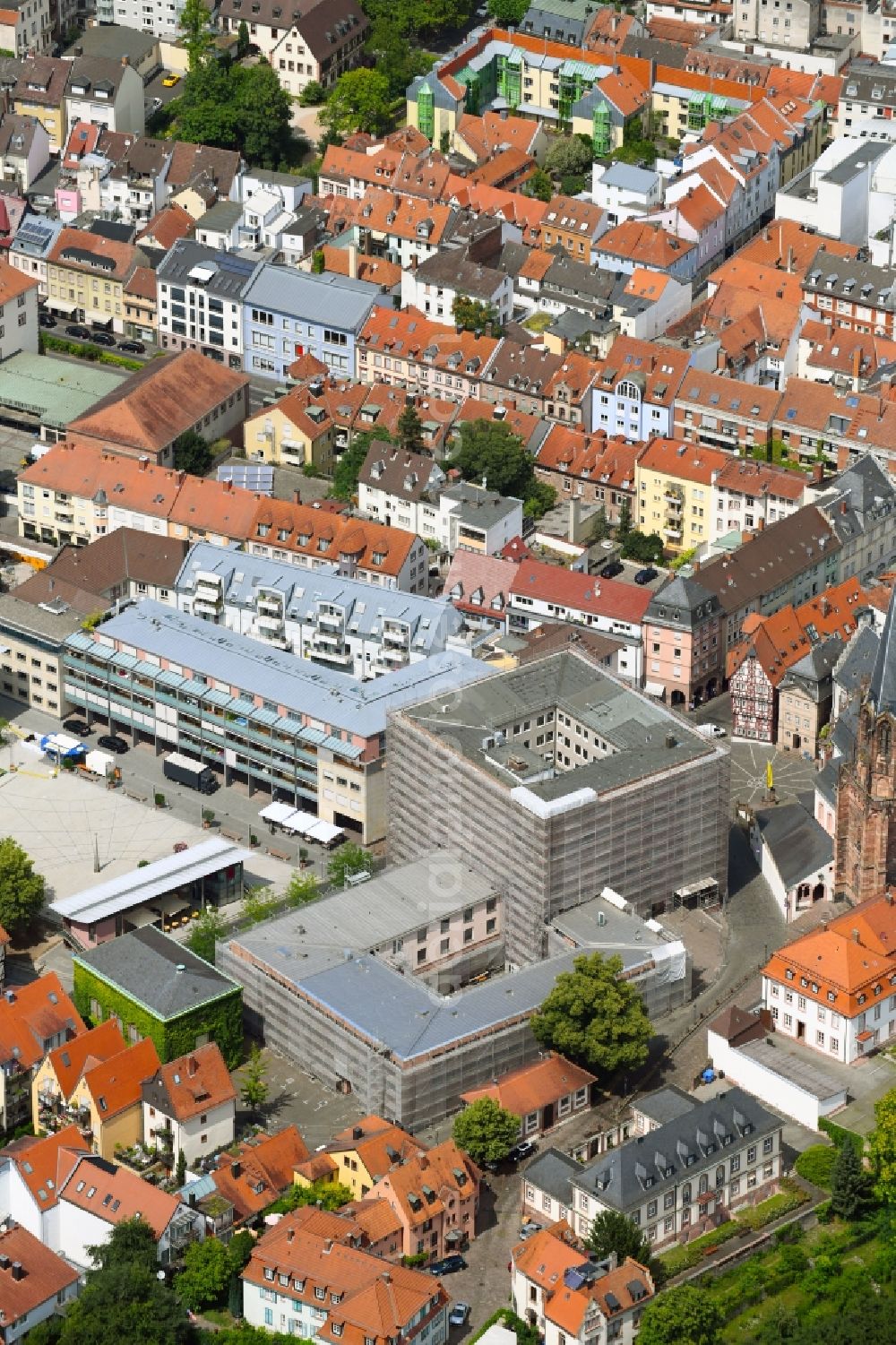 Aerial photograph Aschaffenburg - Town Hall building of the city administration on Dalbergstrasse in the district Innenstadt in Aschaffenburg in the state Bavaria, Germany