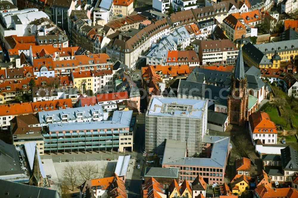 Aschaffenburg from the bird's eye view: Town Hall building of the city administration on Dalbergstrasse in the district Innenstadt in Aschaffenburg in the state Bavaria, Germany