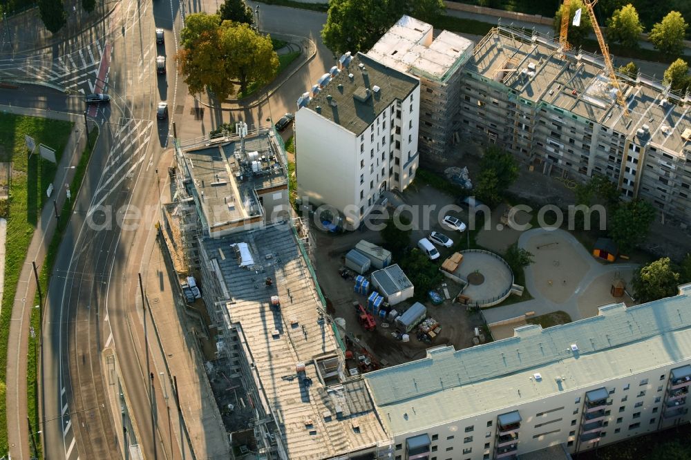 Magdeburg from above - Restoration and modernization of industrially manufactured settlement of inpars Immobiliengesellschaft mbH on Bandwirkerstrasse in Magdeburg in the state Saxony-Anhalt, Germany