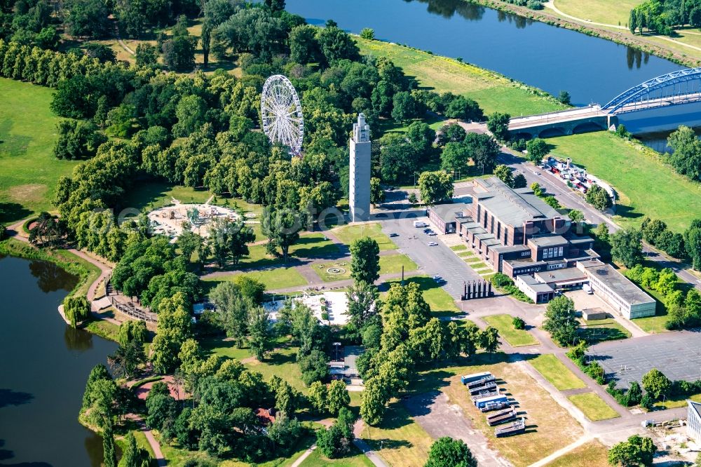 Aerial image Magdeburg - Renovation of the building of the indoor arena Stadthalle Magdeburg on place Heinrich-Heine-Platz in the district Werder in Magdeburg in the state Saxony-Anhalt, Germany