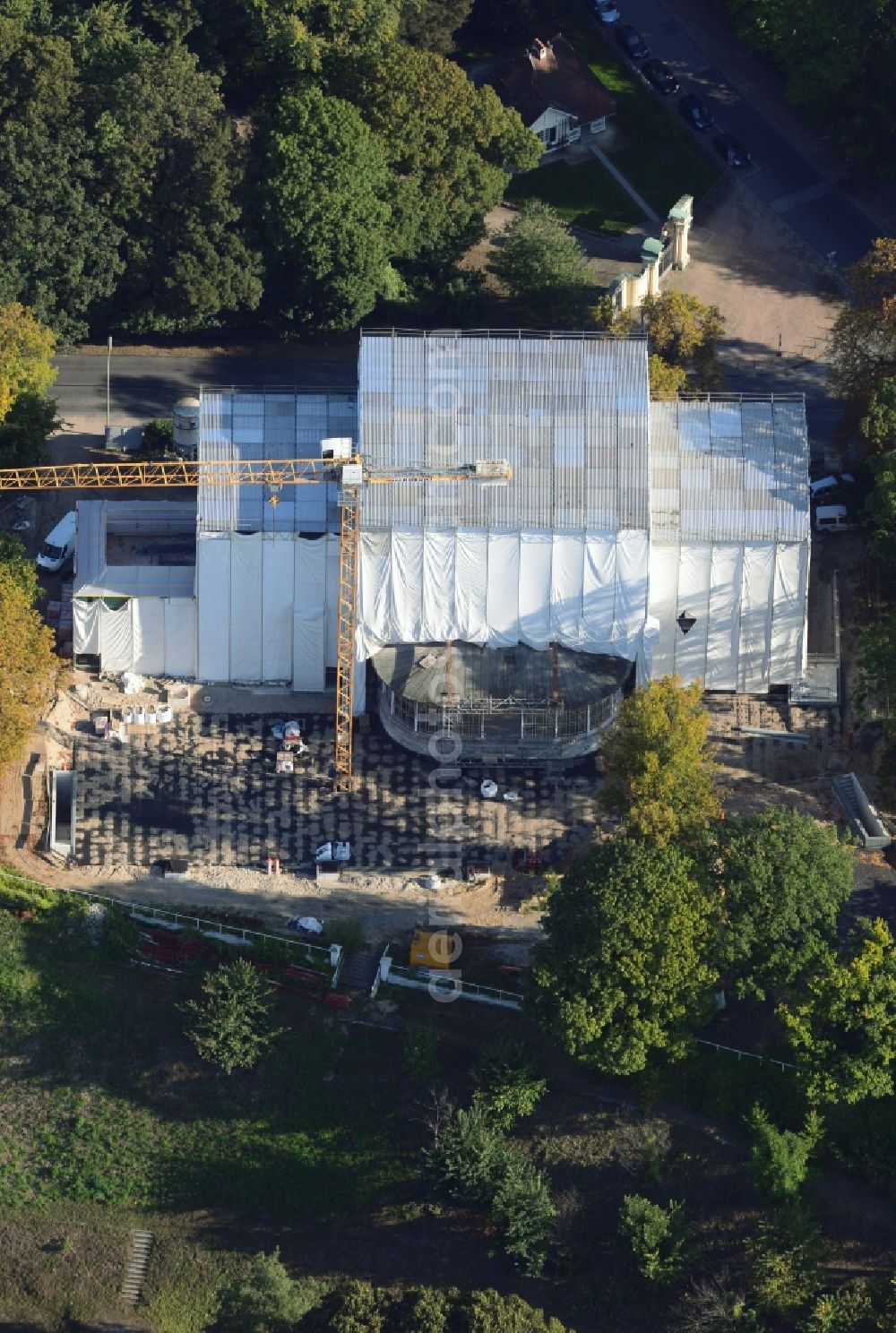 Aerial image Hamburg - Rehabilitation of the Villa of the Department of Shipping and Marine History at the Elbchausee in Hamburg