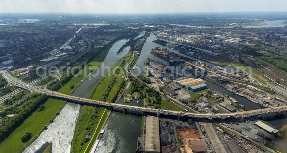 Aerial photograph Duisburg - Construction site of Building of the Berlin bridge the federal highway BAB A59 over the Rhine-Herne Canal and the Ruhr in Duisburg in North Rhine-Westphalia