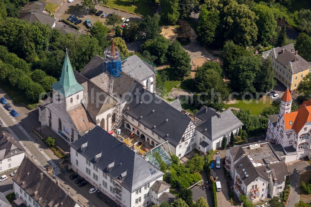 Arnsberg from the bird's eye view: Construction site Tourist attraction of the historic monument of Kloster Wedinghausen and of Propsteikirche St. Laurentius in of Klosterstrasse in Arnsberg in the state North Rhine-Westphalia, Germany