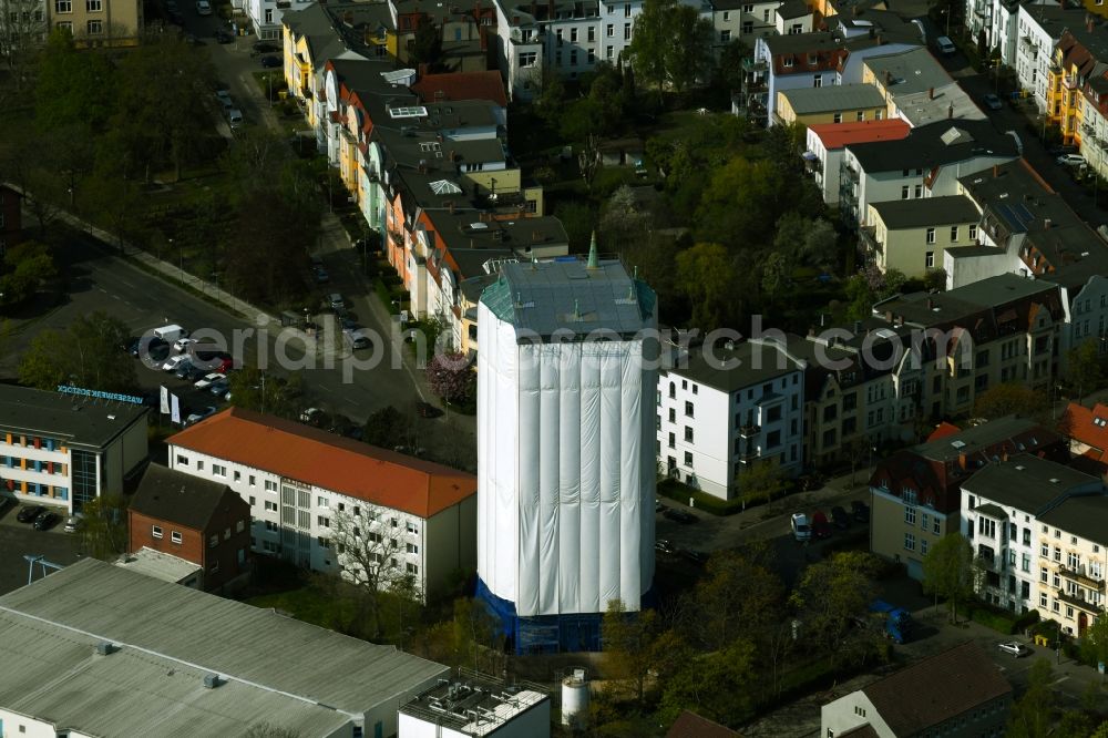 Rostock from the bird's eye view: Construction site Tourist attraction of the historic monument of Wasserturm on Bluecherstrasse in Rostock in the state Mecklenburg - Western Pomerania, Germany