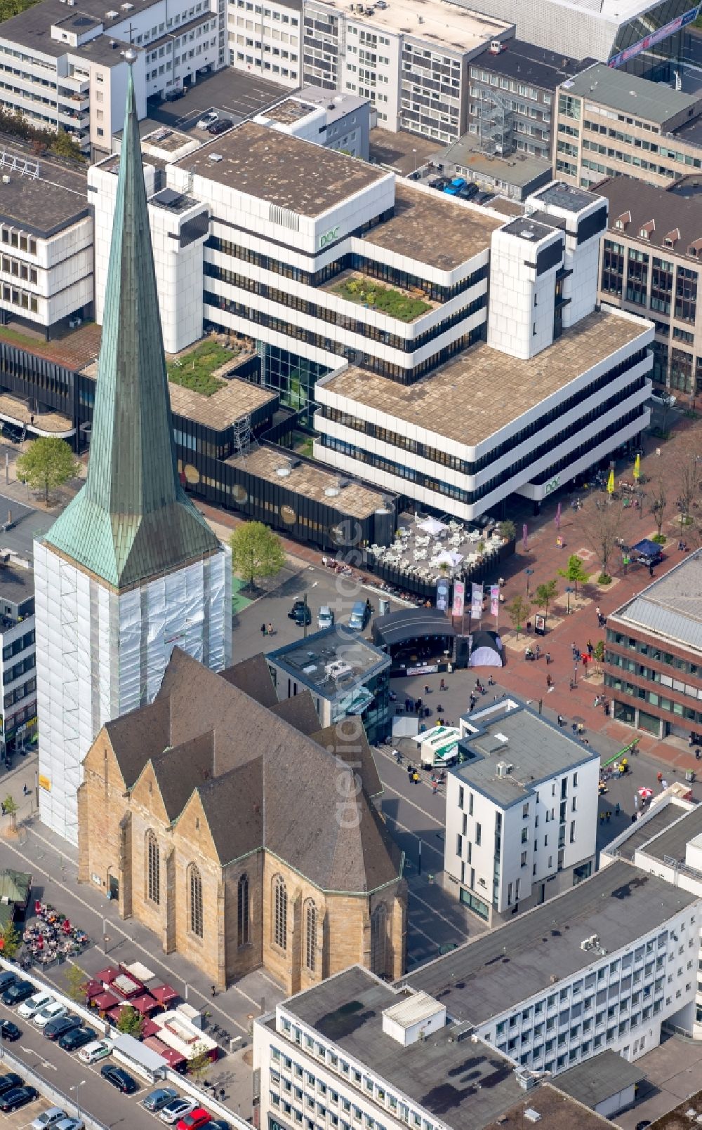 Dortmund from above - Renovation and restoration work on the church building of the St. Petri Church in Dortmund in the federal state of North Rhine-Westphalia, Germany