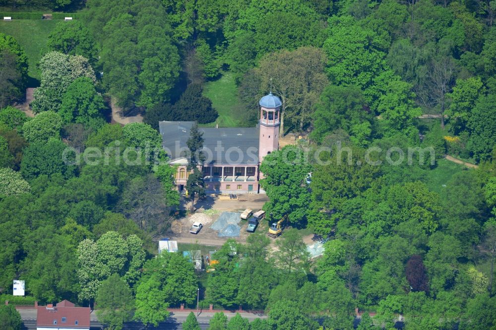 Aerial photograph Berlin - Renovation and restoration work on the castle Biesdorf in the same park of Berlin Marzahn-Hellersdorf