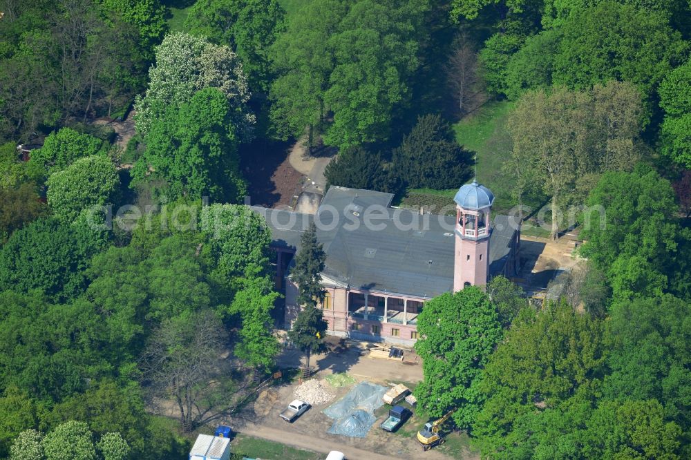 Berlin from the bird's eye view: Renovation and restoration work on the castle Biesdorf in the same park of Berlin Marzahn-Hellersdorf