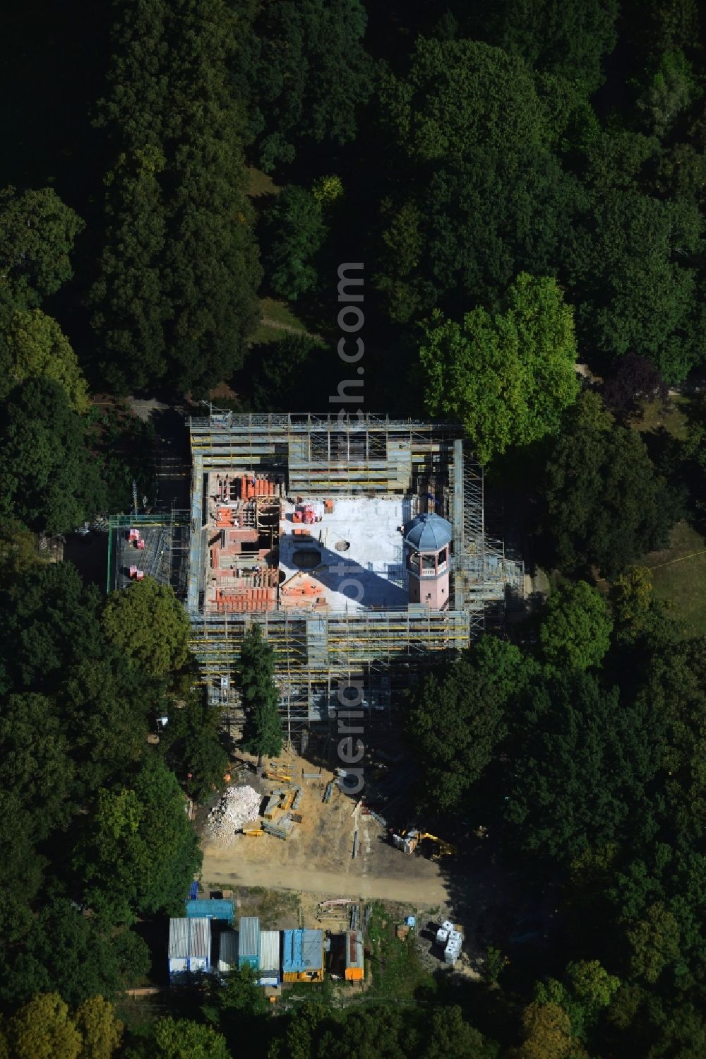 Aerial image Berlin Biesdorf - Renovation and restoration work on the castle Biesdorf in the same park of Berlin Marzahn-Hellersdorf