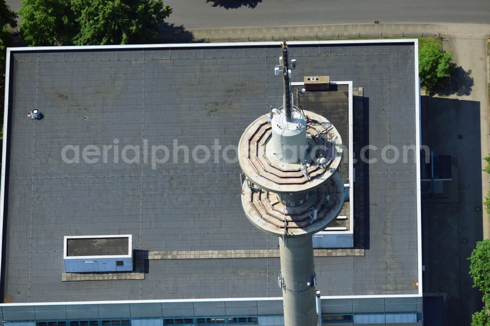 Kaltenkirchen from the bird's eye view: Sanierungsarbeiten am Antennenträger- Mast auf dem Fernsehturm- Umsetzer- Relaisstation in Kaltenkirchen im Bundesland Schleswig-Holstein. Ausführende Firma war die Werner Diener GmbH