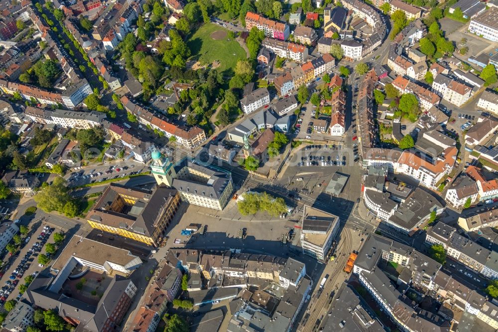 Witten from the bird's eye view: Renovation work on the building of the city administration - Town Hall in the district of Bommern in Witten in the state of North Rhine-Westphalia