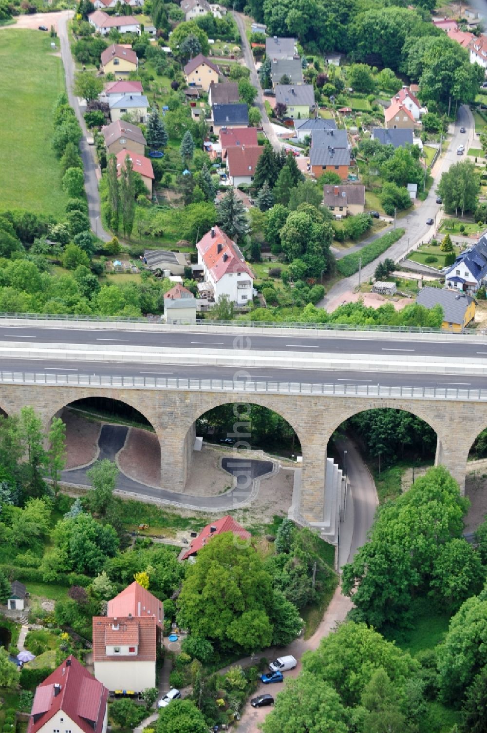 Aerial image Eisenach - View the bridge Karolinentalbrücke at the old route of the BABA4 on behalf of the Roads and Transport Authority of Thuringia. The works are being realised by the EUROVIA group