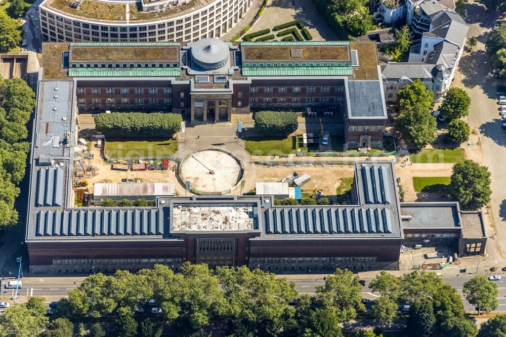 Düsseldorf from above - Renovation works at Kunstpalast at the Ehrenhof in Dusseldorf in the federal state of North Rhine-Westphalia, Germany