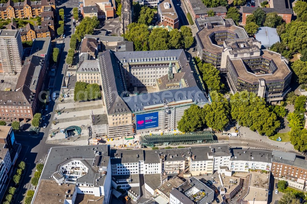 Bochum from above - Renovation and modernization works on the Town Hall building of the city administration on Willy-Brandt-Platz in Bochum in the state North Rhine-Westphalia, Germany