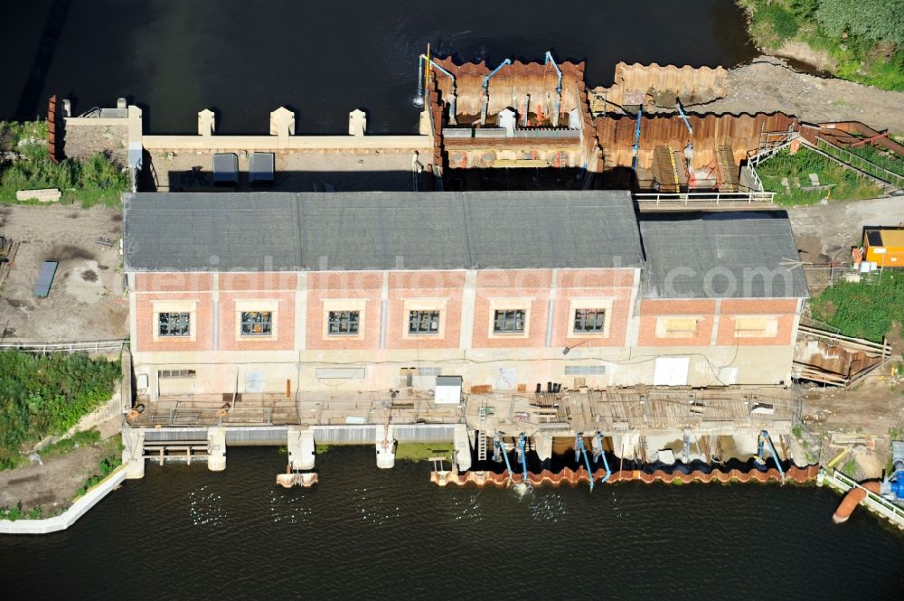 Aerial image Garsedow - Renovation work on the sluice / weir / pump station at Garsedow in Brandenburg by the company STRABAG