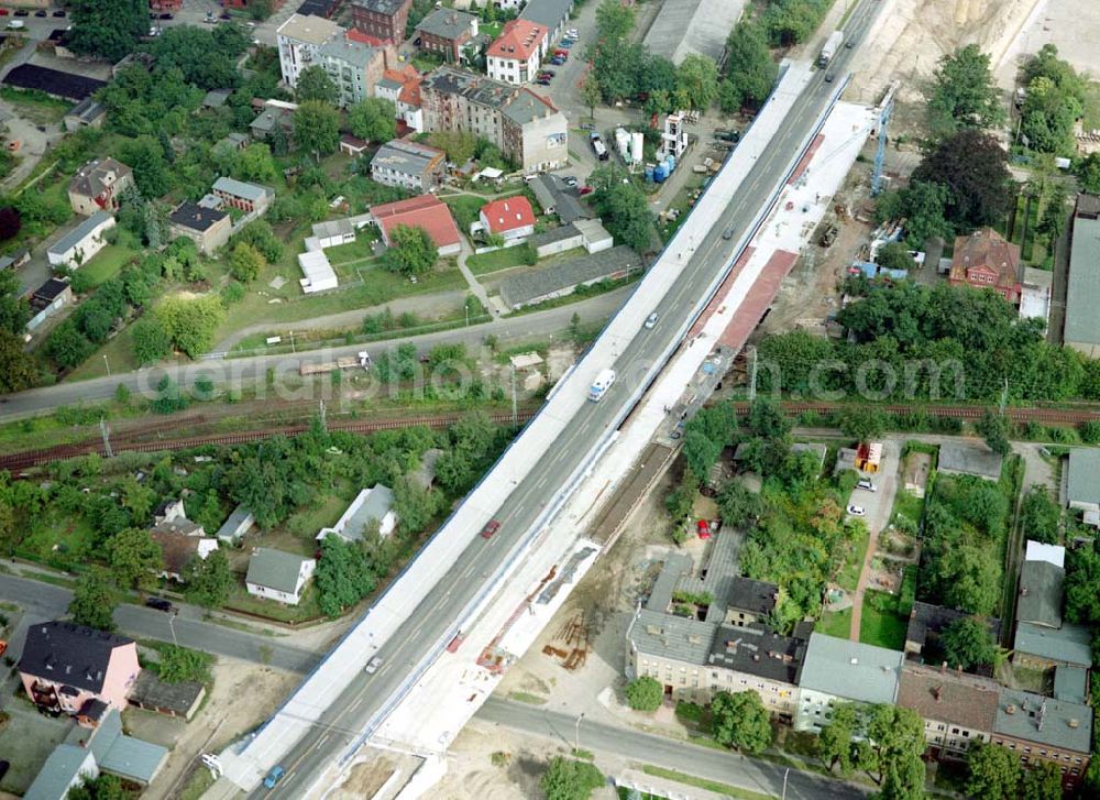 Aerial photograph Cottbus / Brandenburg - Sanierungsarbeiten am südlichen Cottbusser Stadring durch die Fa SCHÄLERBAU BERLIN GmbH.