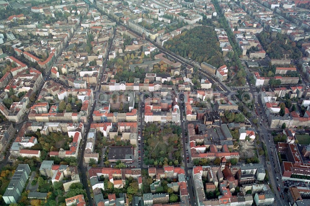 Aerial photograph Berlin - Redevelopment area in old residential area at the Teutoburger Platz in Berlin Prenzlauer Berg