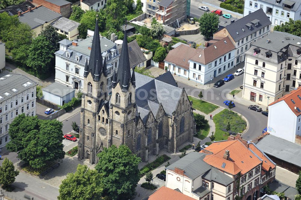 Aerial image MAGDEBURG - Blick auf die neogotische Sankt-Ambrosius-Kirche im Magdeburger Stadtteil Sudenburg. View of the neo-Gothic St. Ambrose Church in the Magdeburg district Sudenburg.