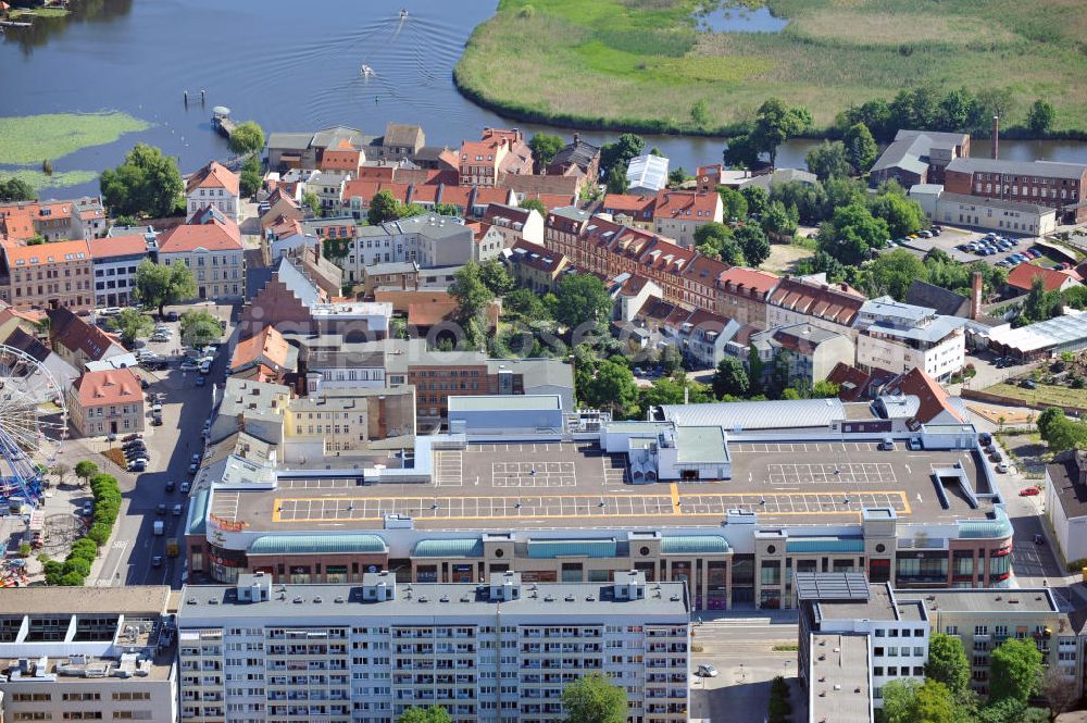 Aerial image Brandenburg - Die Sankt Annen Galerie in Brandenburg ist ein Einkaufszentrum im Herzen von Brandenburgs historischer Neustadt. Investor des Centers ist Harald Gerome Huth. The Brandenburg Gallery St. Annen is a shopping center in the centre of Brandenburg. Investor of the center is Harald Gerome Huth.