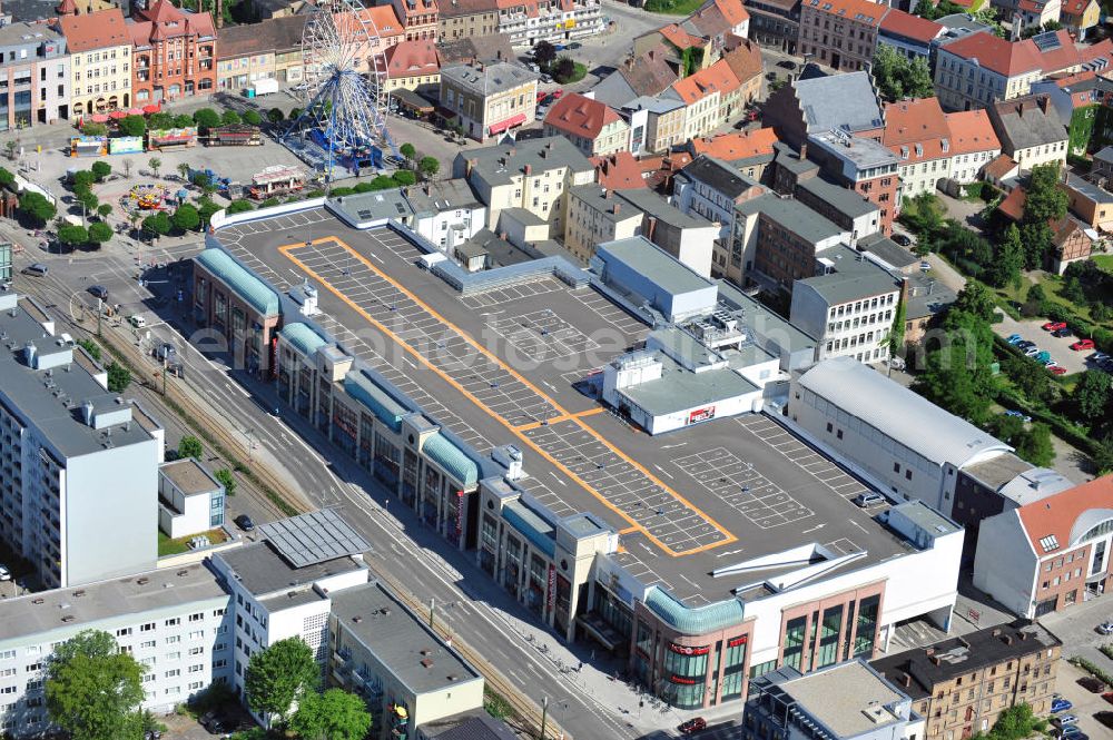 Brandenburg from the bird's eye view: Die Sankt Annen Galerie in Brandenburg ist ein Einkaufszentrum im Herzen von Brandenburgs historischer Neustadt. Investor des Centers ist Harald Gerome Huth. The Brandenburg Gallery St. Annen is a shopping center in the centre of Brandenburg. Investor of the center is Harald Gerome Huth.