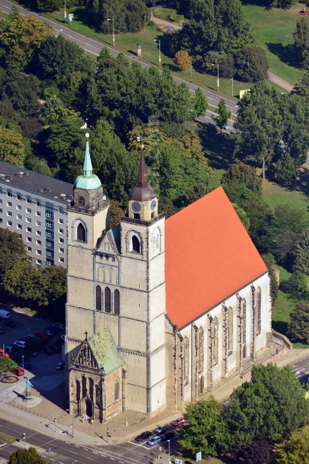 Magdeburg OT Altstadt from the bird's eye view: View of theChurch Sankt Johannis in the district of Altstadt in Magdeburg in the state of Saxony-Anhalt