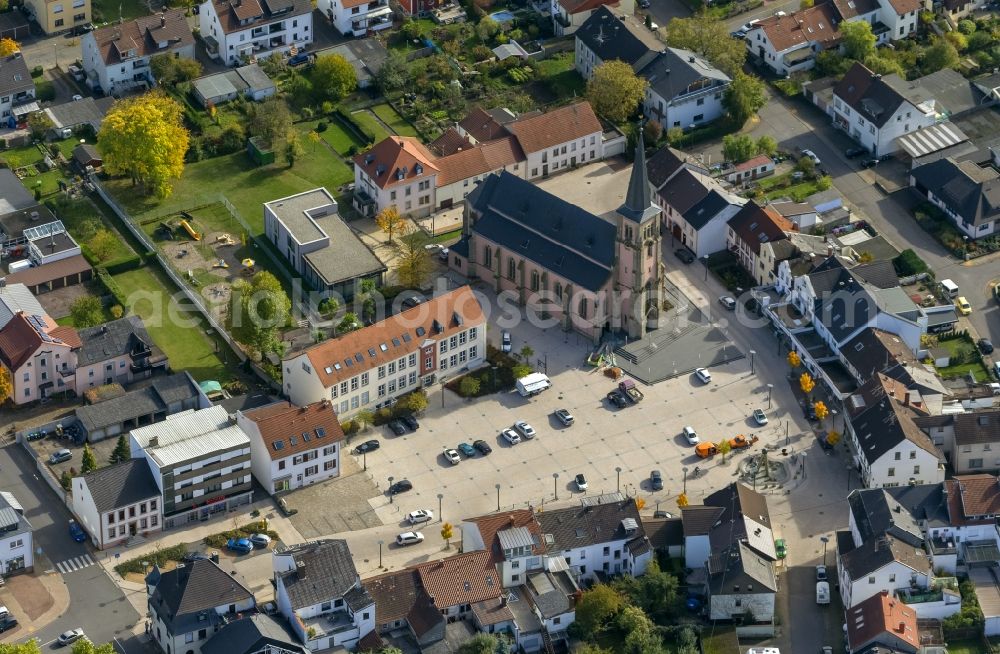 Aerial image Dillingen OT Pachten - Saint Maximin church in Dillingen in the Saarland