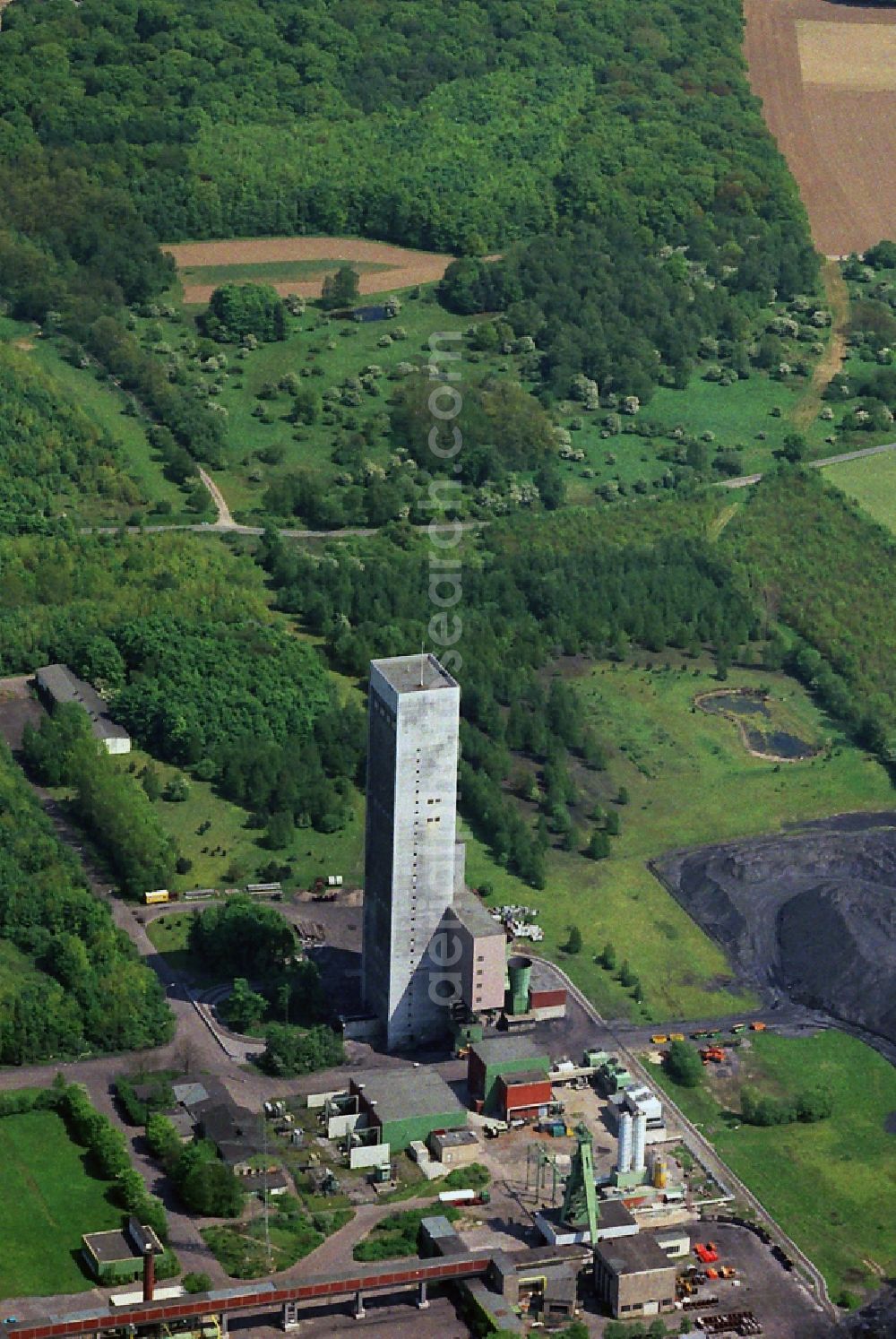 Aerial image Kamp-Lintfort - Mine the coal mine Rossenray in the northern city of Kamp-Lintfort Kamp-Lintfort in the state of North Rhine-Westphalia