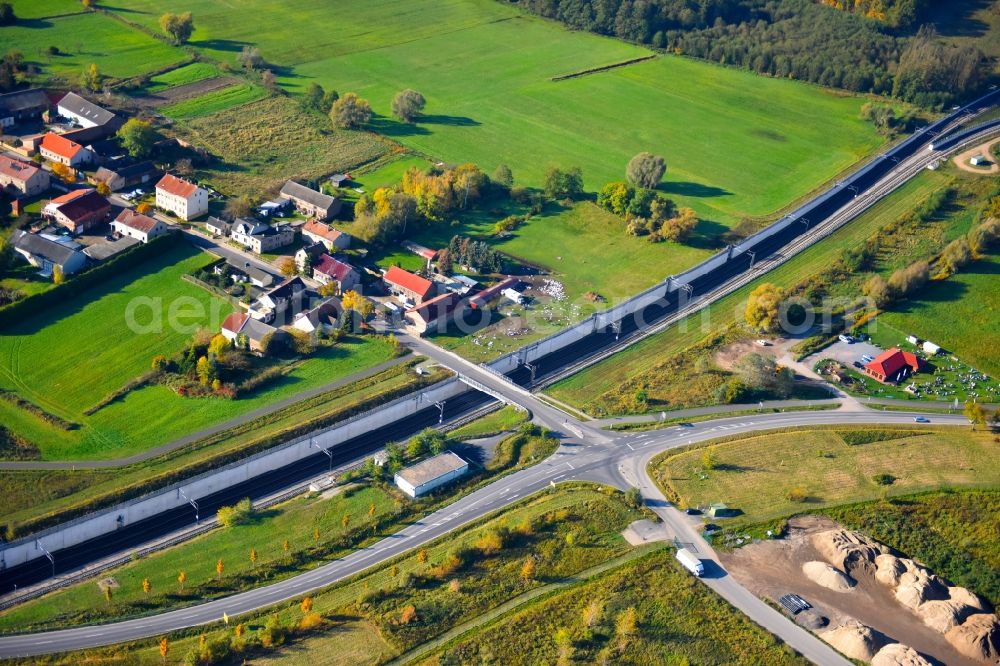 Aerial photograph Selchow - Railway track and overhead wiring harness in the route network of the Deutsche Bahn in Selchow in the state Brandenburg, Germany