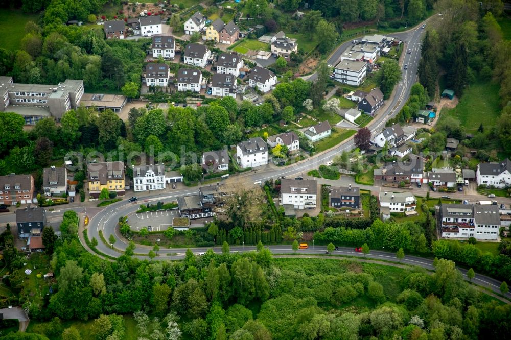 Gevelsberg from above - Sharp curve of a road guide at Elberfelder street and A Kotten in Gevelsberg in the state North Rhine-Westphalia