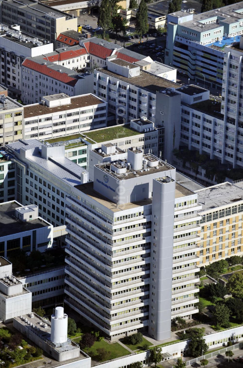 Berlin from the bird's eye view: Blick auf den Firmensitz der Bayer Schering Pharma an der Sellerstraße in Berlin-Wedding. View to the Schering company headquarter in the Berlin district Wedding.