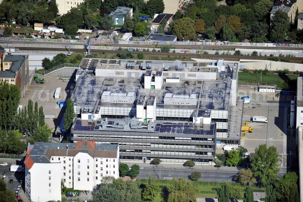 Aerial image Berlin - Blick auf den Firmensitz der Bayer Schering Pharma an der Sellerstraße in Berlin-Wedding. View to the Schering company headquarter in the Berlin district Wedding.