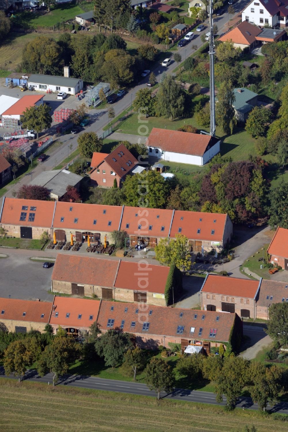 Aerial photograph Kremmen - Sheds - quarters of the small town of Kremmen in the state of Brandenburg Kremmen