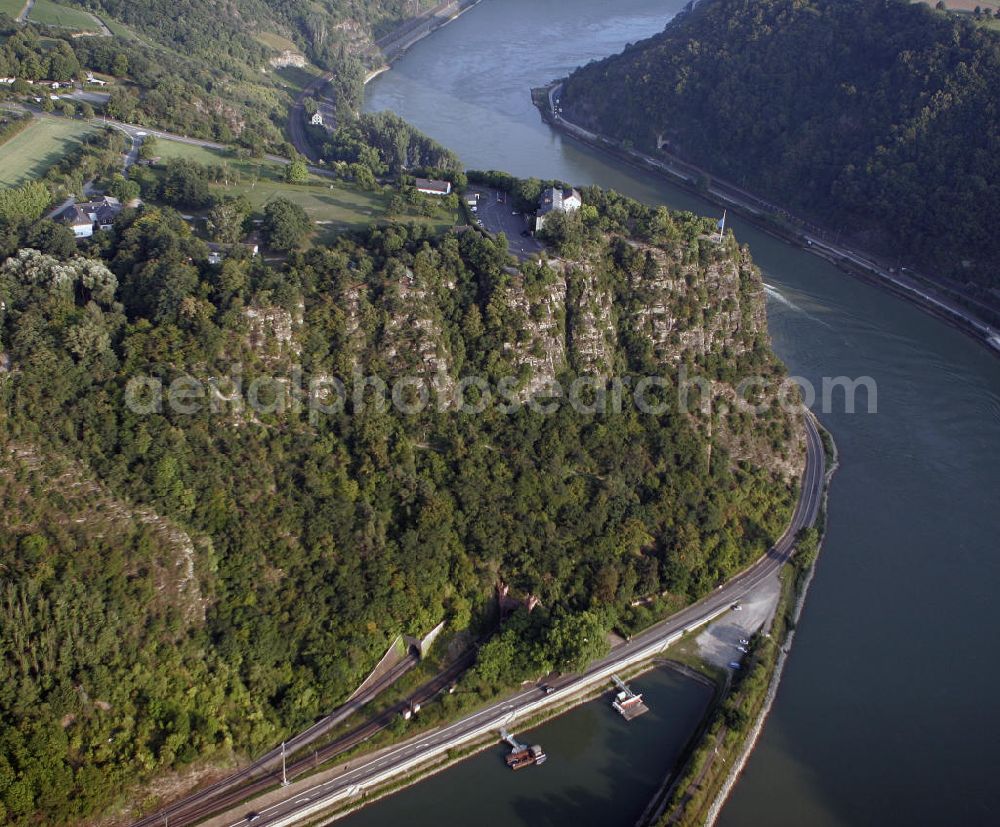 Aerial photograph Sankt Goarshausen - Die Loreley in der Nähe von Sankt Goarshausen. Der bekannte Schieferfelsen ist Teil des UNESCO-Welterbes Oberes Mittelrheintal und gilt als Inbegriff der Rheinromantik. The Loreley near Sankt Goarshausen. The famous shale rock is part of the UNESCO World Heritage Upper Middle Rhine Valley and is the epitome of the Romantic Rhine.