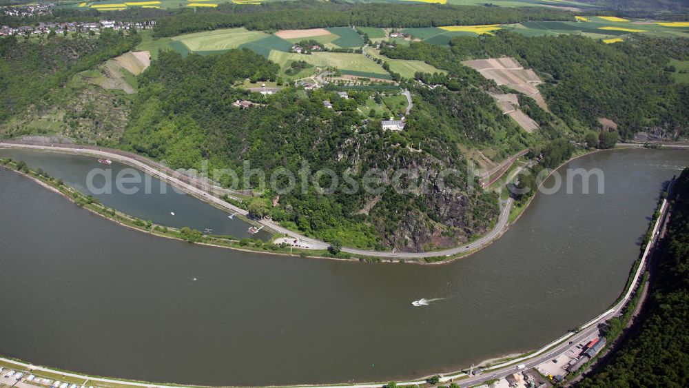 Sankt Goarshausen from above - Die Loreley in der Nähe von Sankt Goarshausen. Der bekannte Schieferfelsen ist Teil des UNESCO-Welterbes Oberes Mittelrheintal und gilt als Inbegriff der Rheinromantik. The Loreley near Sankt Goarshausen. The famous shale rock is part of the UNESCO World Heritage Upper Middle Rhine Valley and is the epitome of the Romantic Rhine.