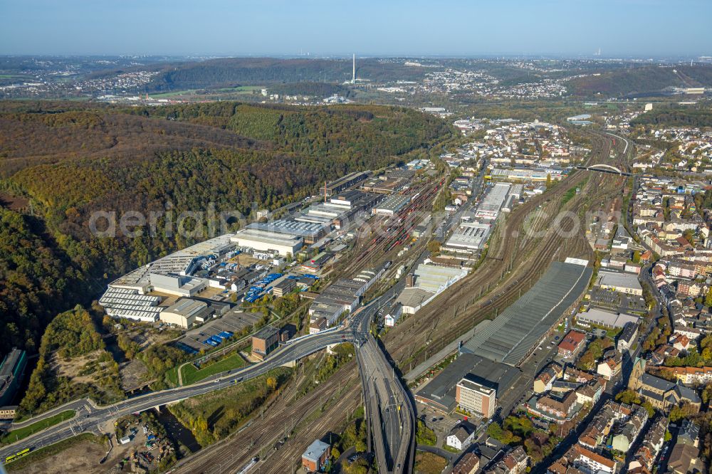 Aerial photograph Hagen - Railway track and overhead wiring harness in the route network of the Deutsche Bahn in Hagen in the state North Rhine-Westphalia, Germany