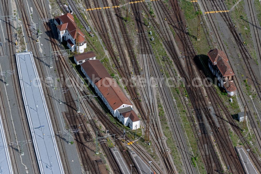 Leipzig from above - Railway track and overhead wiring harness in the route network of the Deutsche Bahn in the district Zentrum in Leipzig in the state Saxony, Germany