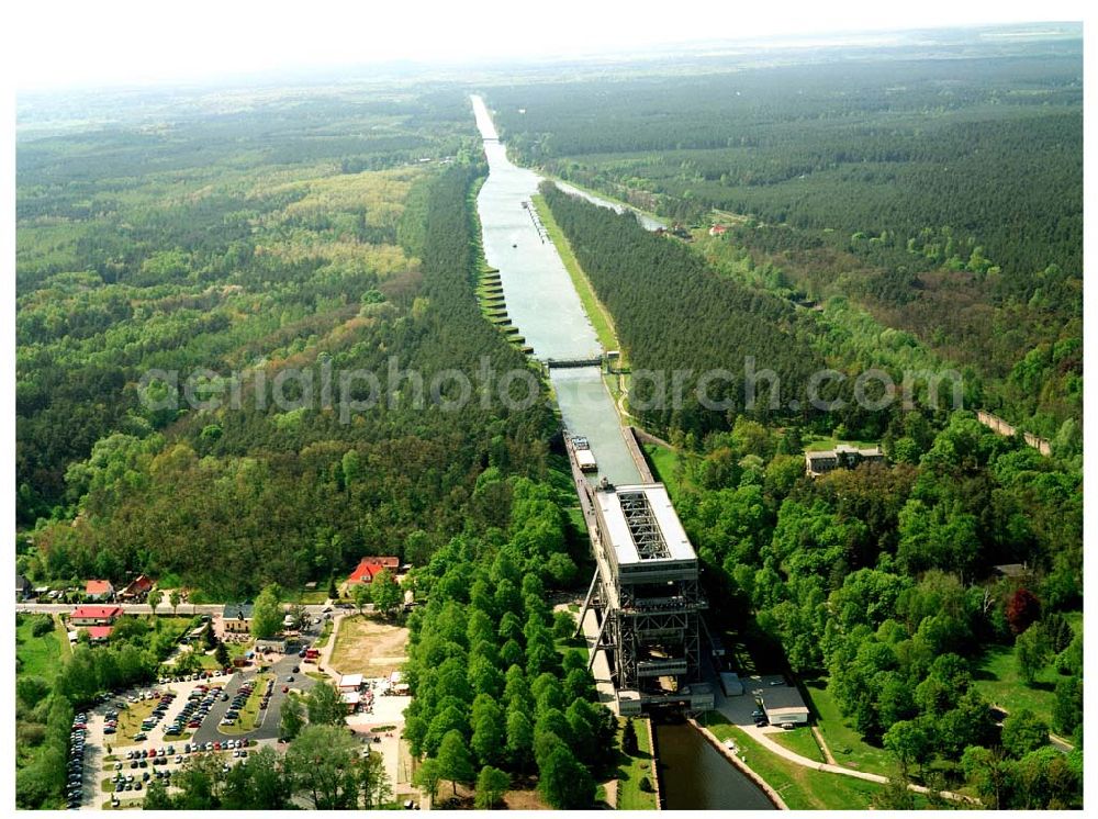 Niederfinow / BRB from above - Schiffshebewerk am Finowkanal mit Blick auf das Baugebiet des neuen Hebewerkes