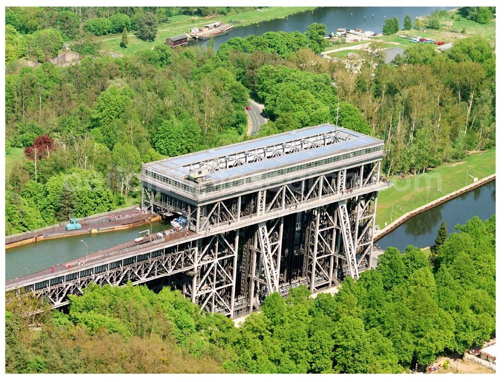 Aerial photograph Niederfinow / BRB - Schiffshebewerk am Finowkanal mit Blick auf das Baugebiet des neuen Hebewerkes