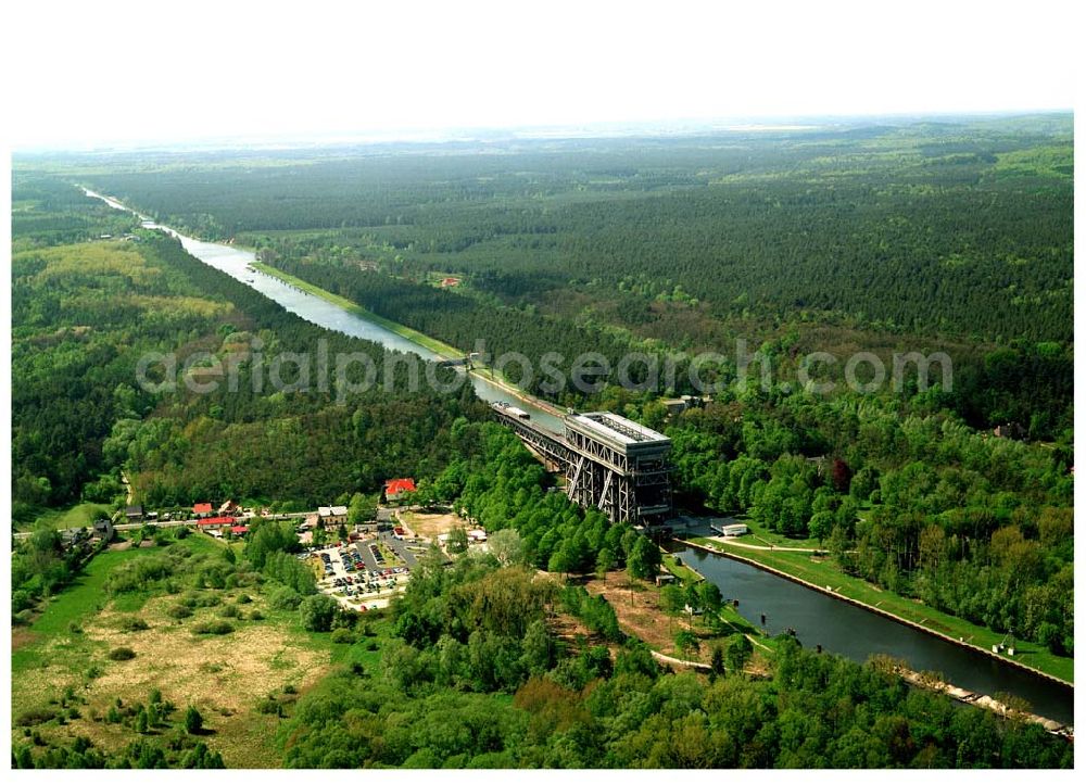 Niederfinow / BRB from above - Schiffshebewerk am Finowkanal mit Blick auf das Baugebiet des neuen Hebewerkes