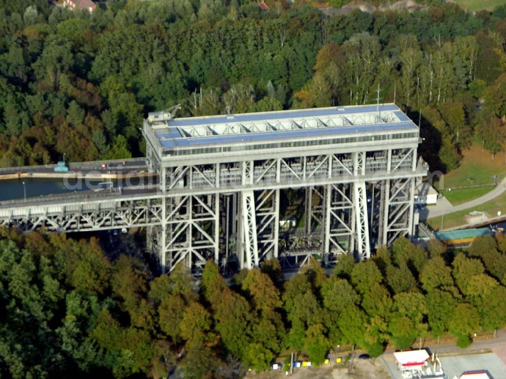 Aerial image Finow/ Brandenburg - 13.10.2004 Blick auf das Schiffshebewerk in Niederfinow.