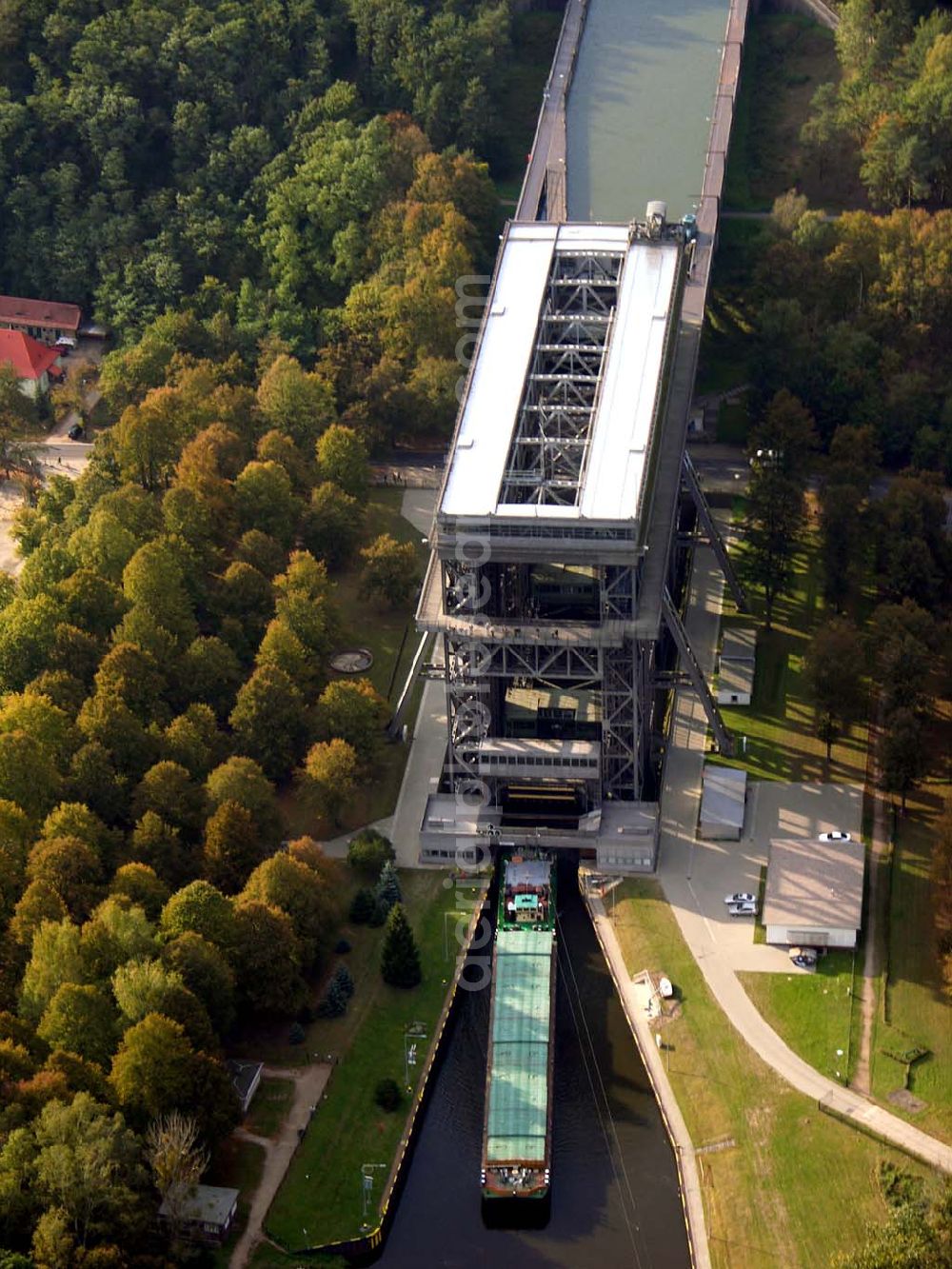 Finow/ Brandenburg from above - 13.10.2004 Blick auf das Schiffshebewerk in Niederfinow.