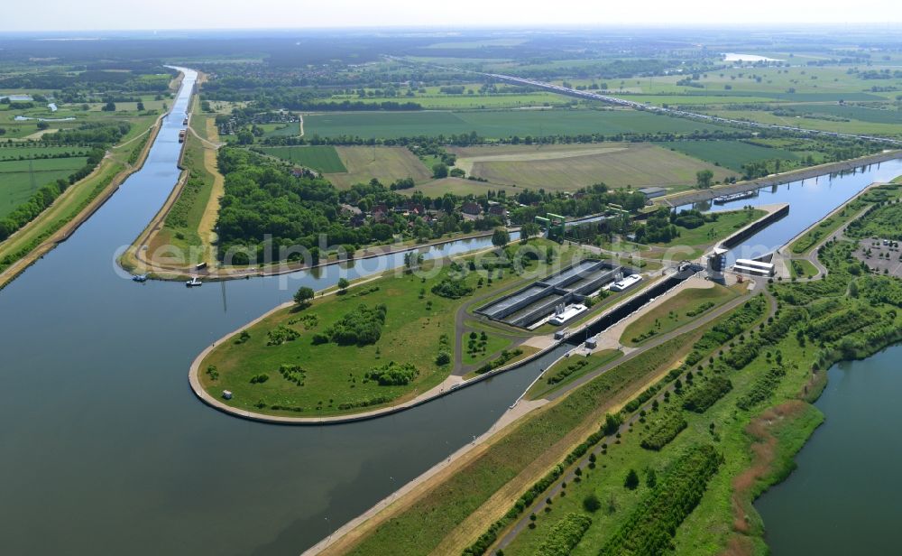 Magdeburg from the bird's eye view: New Boat lift and locks plants on the banks of the waterway of the Abstiegskanal Rothensee in Magdeburg in the state Saxony-Anhalt