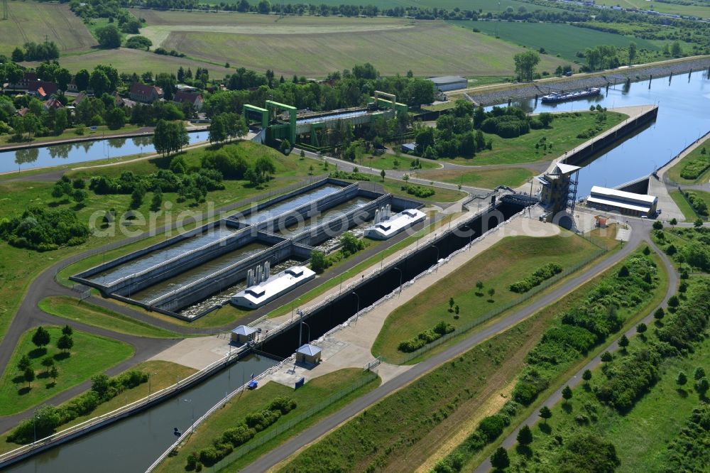 Aerial image Magdeburg - New Boat lift and locks plants on the banks of the waterway of the Abstiegskanal Rothensee in Magdeburg in the state Saxony-Anhalt