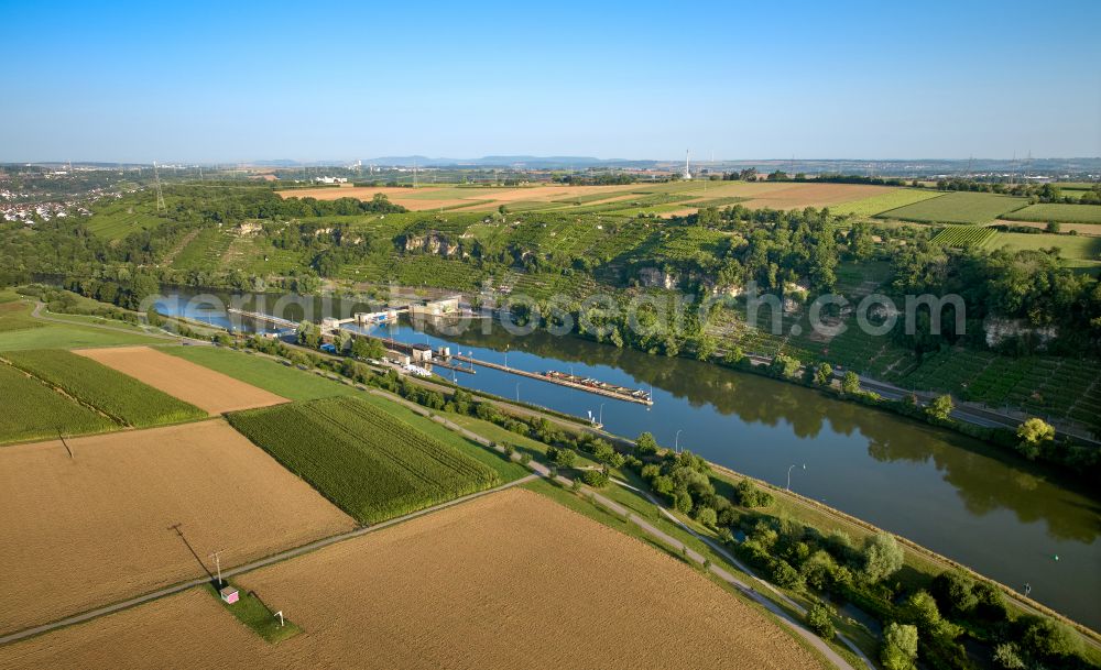 Aerial photograph Neckarweihingen - Ship lift and lock facilities of the Poppenweiler lock on the bank of the Neckar waterway on the Otto-Konz-Weg road in Neckarweihingen in the state of Baden-Wuerttemberg, Germany