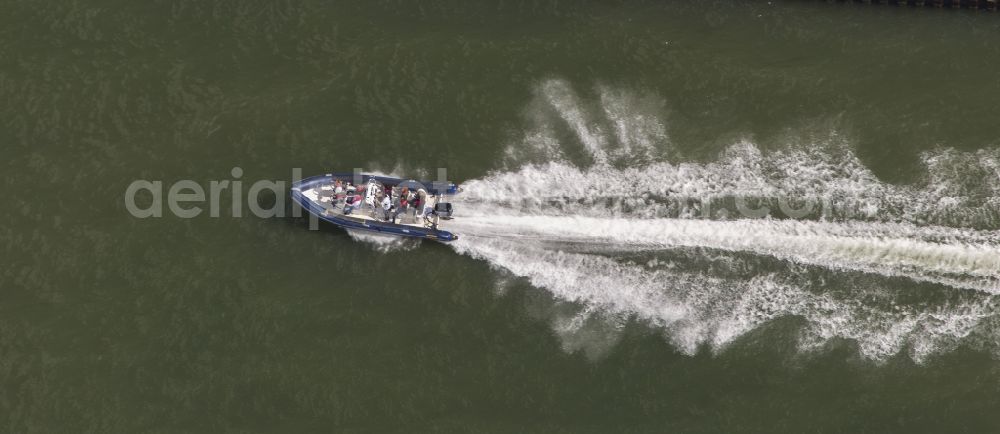 Bergkamen from the bird's eye view: View of the yacht harbor at Marina Rünthe at the Datteln-Hamm canal in Bergkamen in North Rhine-Westphalia. It was built in 1939 as the port of the coal mine Werne. Then in 1995, was the conversion as a yacht harbor