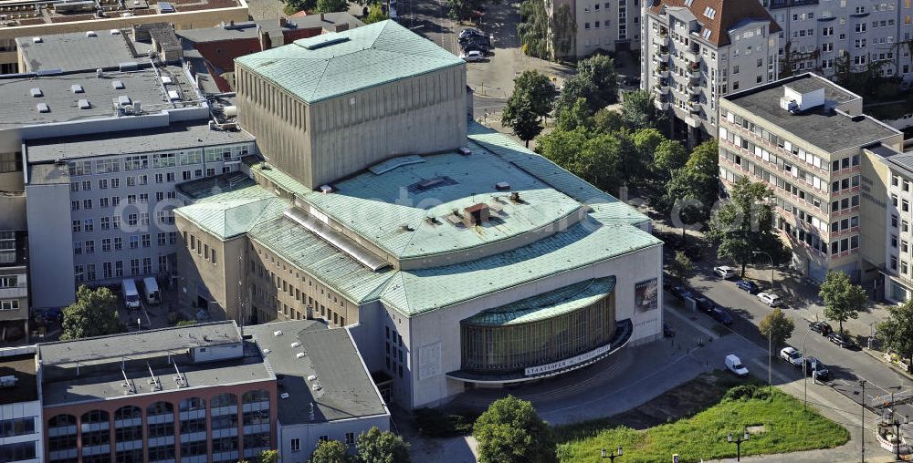 Aerial photograph Berlin - Blick auf das Schillertheater an der Bismarckstraße. Das Berliner Schauspielhaus wurde von 1905 bis 1906 errichtet und 1993 geschlossen. Heute wird das Gebäude auf Zeit als Spielstätte und Veranstaltungsort vermietet. View of the Schiller Theater. This playhouse was built from 1905 to 1906 and was closed in 1993. Today the building is rented as a venue and for theater.