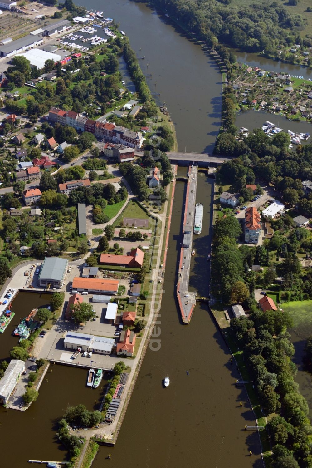 Aerial image Brandenburg an der Havel - Brandenburg lock and the surrounding area in Brandenburg an der Havel in Brandenburg