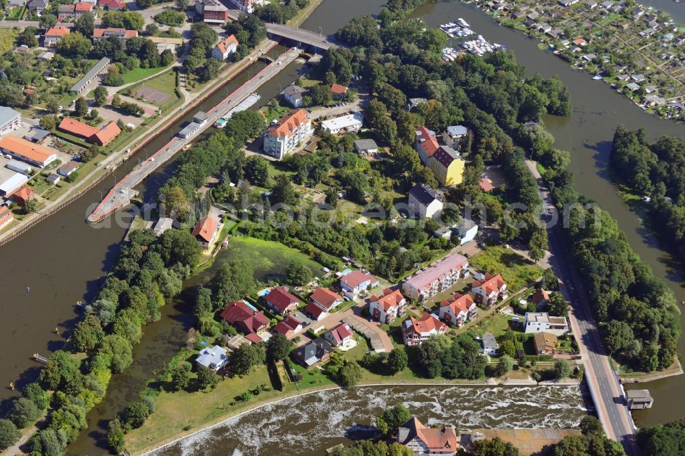 Aerial photograph Brandenburg an der Havel - Brandenburg lock and the surrounding area in Brandenburg an der Havel in Brandenburg