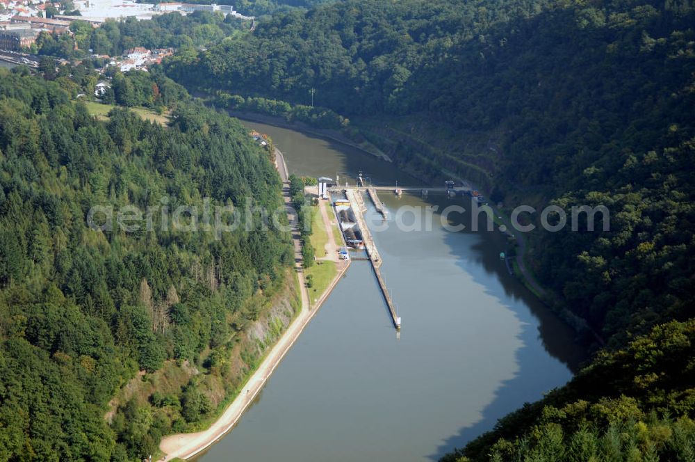 Aerial image Mettlach-Keuchingen - Blick von Westen auf die Schleuse Mettlach, Oktavienstr. 999, 66693 Mettlach, an der Saar.