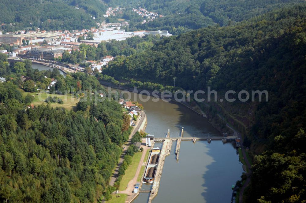 Mettlach-Keuchingen from above - Blick von Westen auf die Schleuse Mettlach, Oktavienstr. 999, 66693 Mettlach, an der Saar.