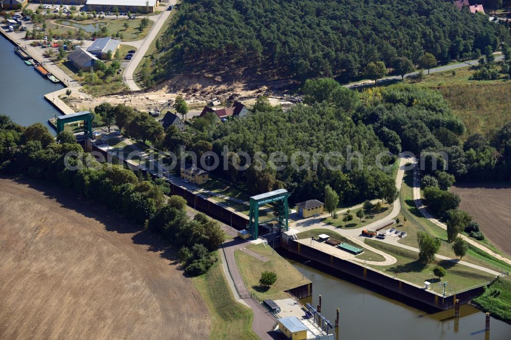 Niegripp from the bird's eye view: Niegripp lock in the connection canel between the river Elbe and the Elbe-Havel-Canel in the state Saxony-Anhalt